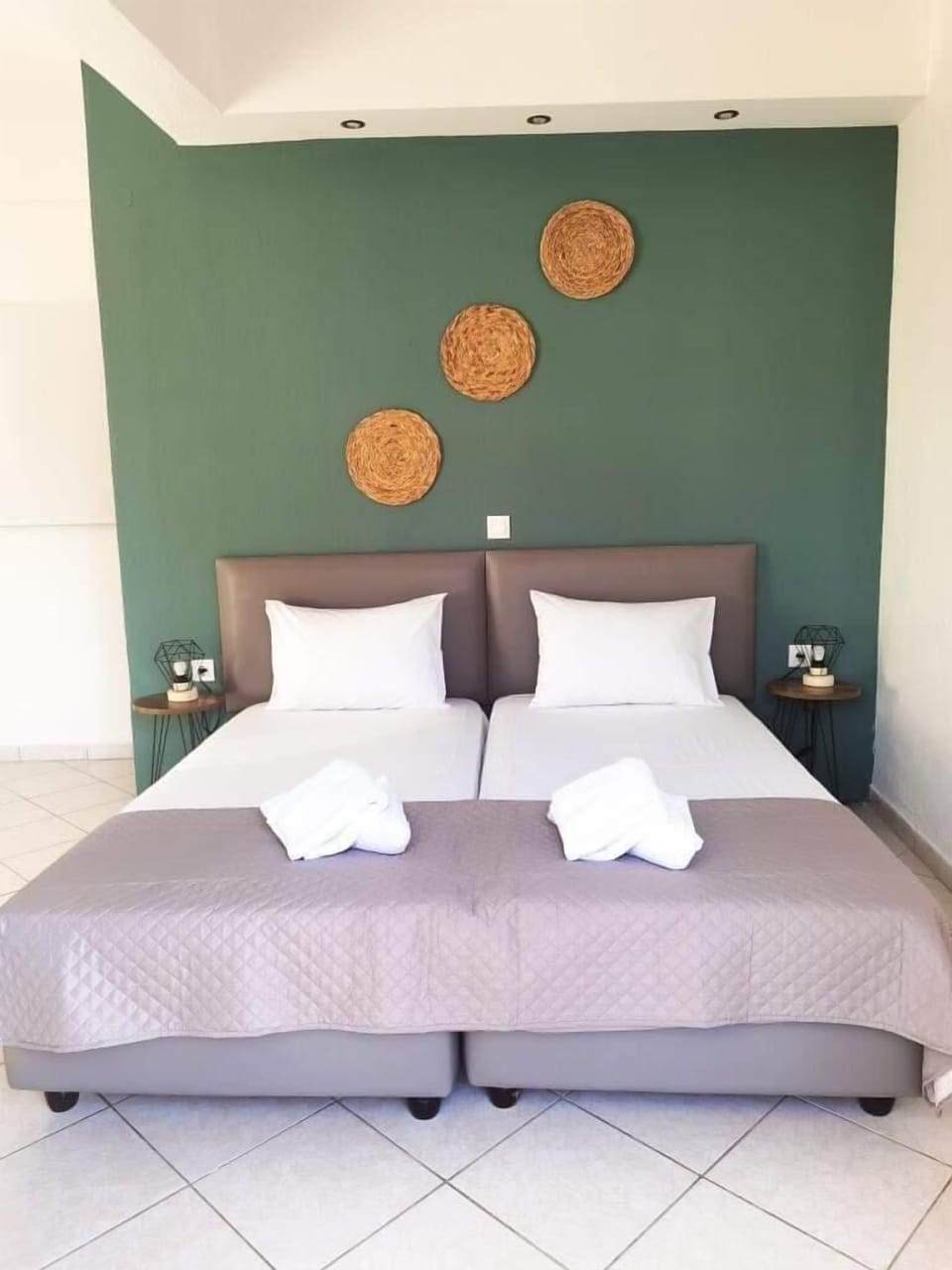 Design Double or Twin Room | In-room safe, free WiFi