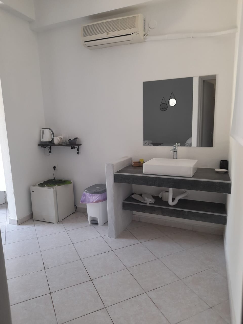Design Double or Twin Room | In-room safe, free WiFi