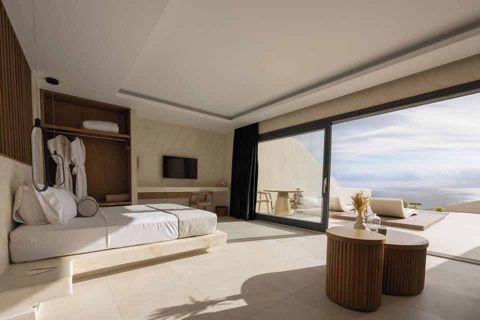 Junior Suite with Private Heated Pool & Sea View | Pillowtop beds, laptop workspace, blackout drapes, soundproofing