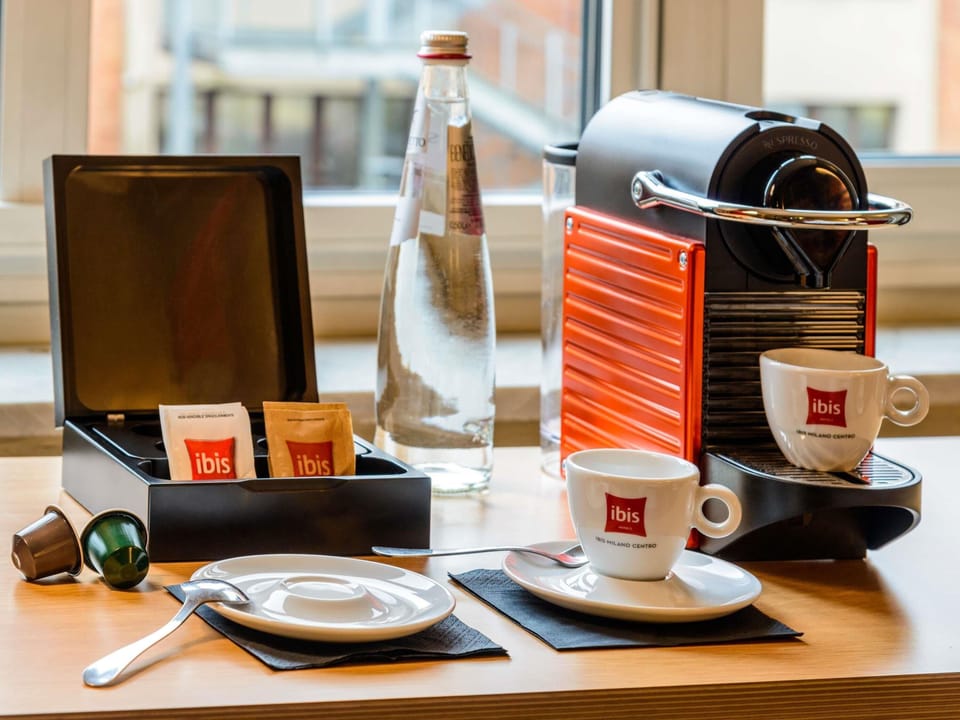 Premium Triple Room | In-room safe, desk, laptop workspace, blackout drapes