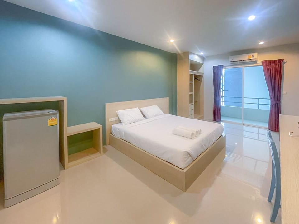 Superior Room | Desk, free WiFi, bed sheets