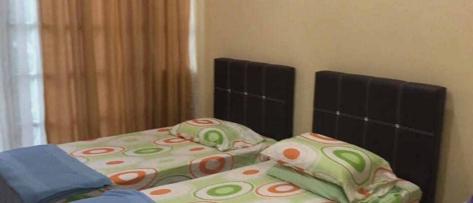 Family Triple Room | WiFi, bed sheets