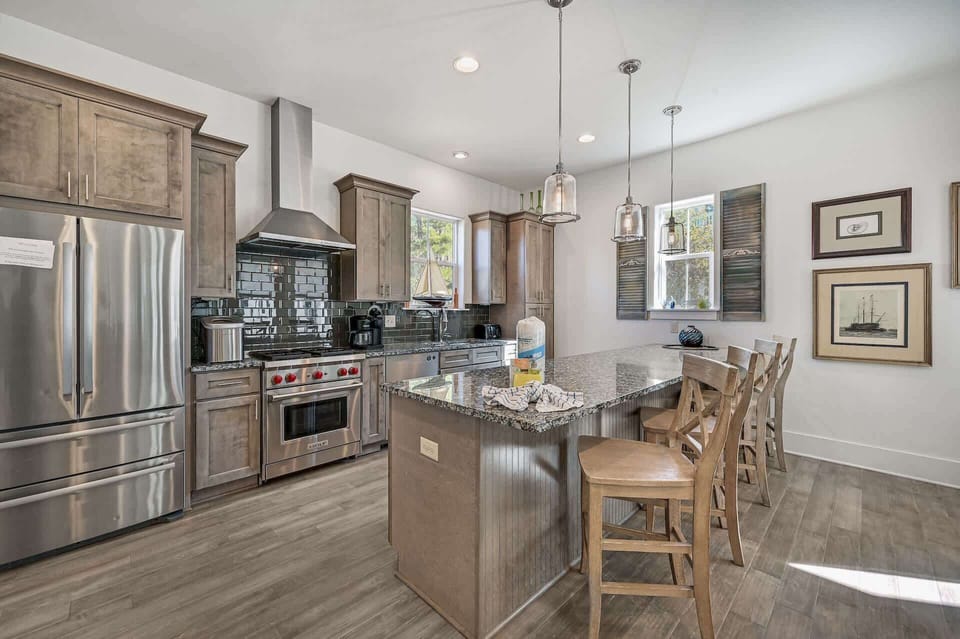 Cozy Up to the Breakfast Bar for a Relaxed Dining Experience