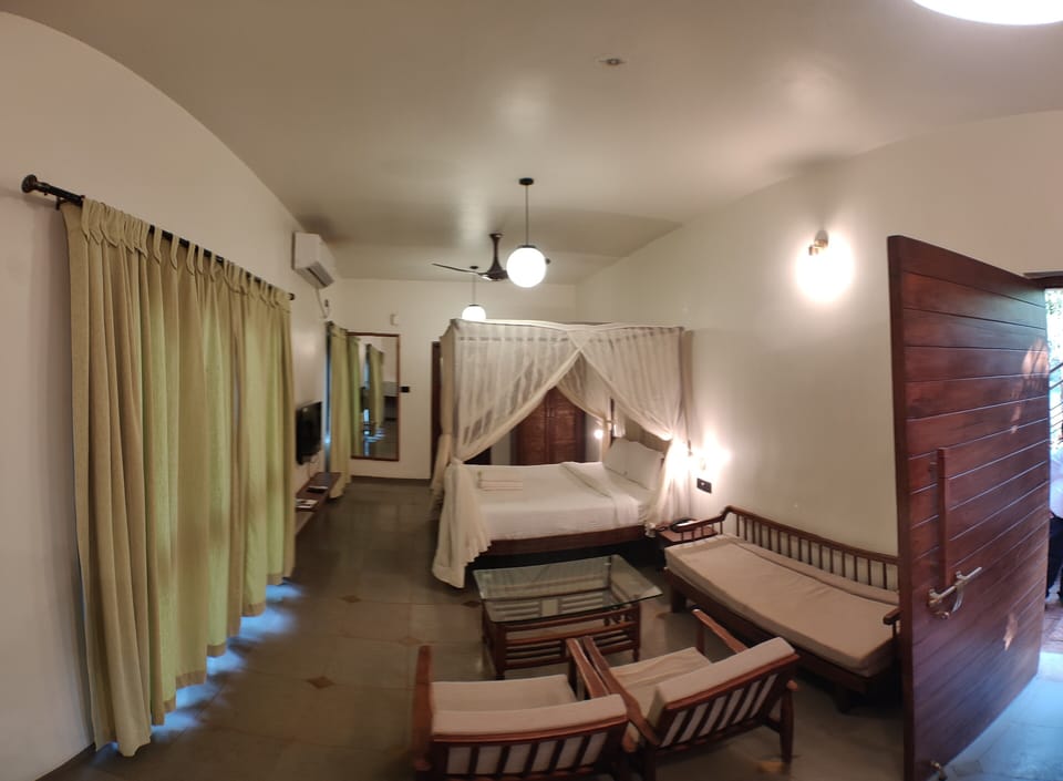 1 bedroom, premium bedding, minibar, individually decorated