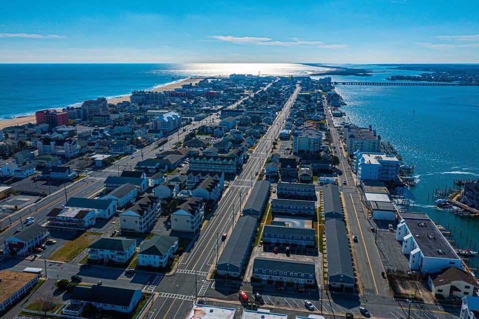 Royal Palms 307 4B- Building 