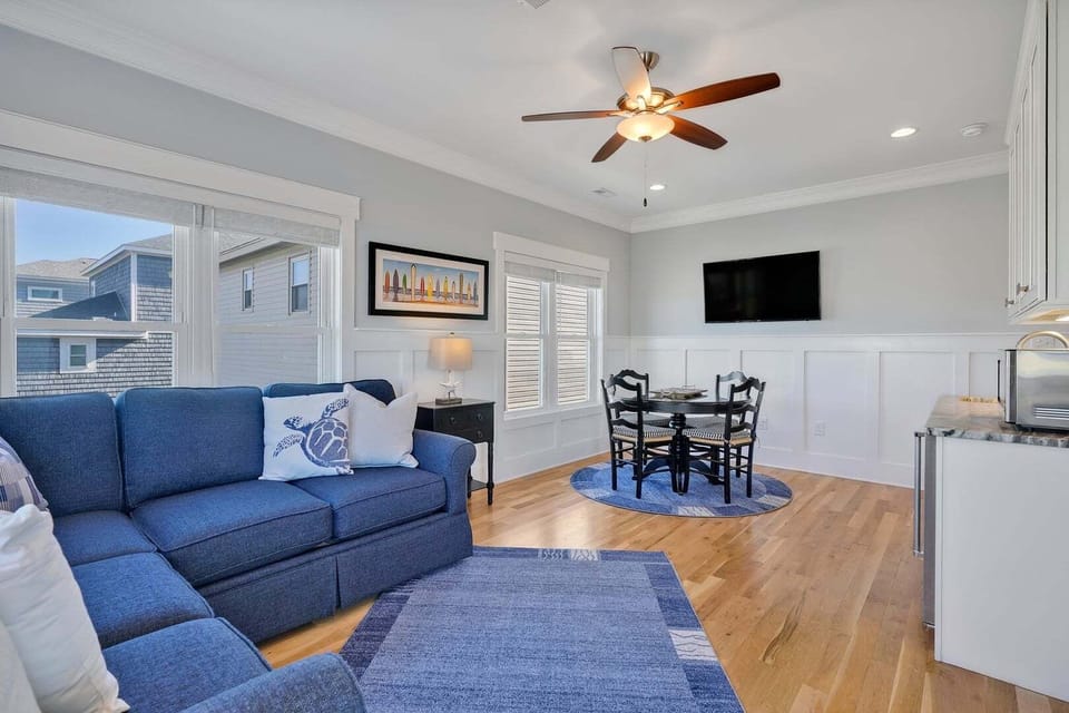 2nd Living Area
CG 1.2023