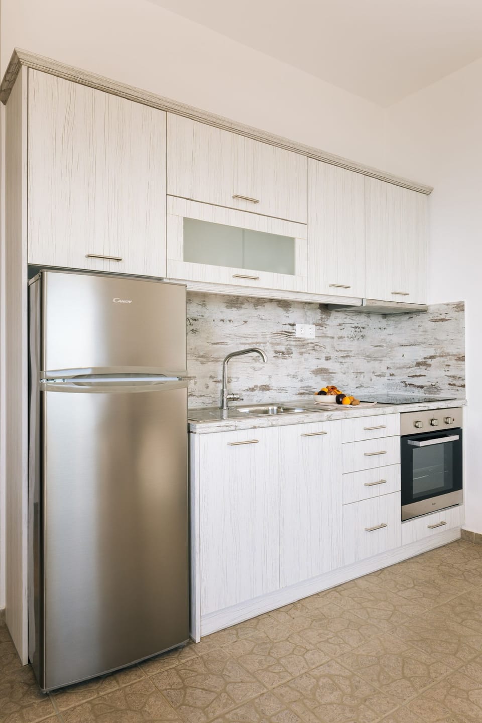 Fridge, oven, stovetop, toaster