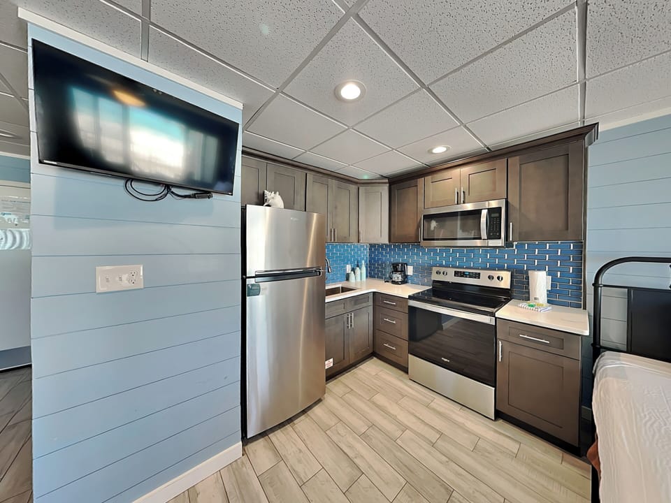 Studio Full Kitchen - Smart TV