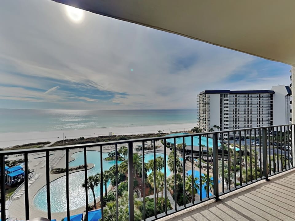 Gulf Front Balcony - Spectacular Views