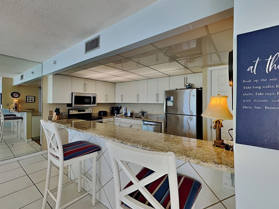 Breakfast Bar - Seating