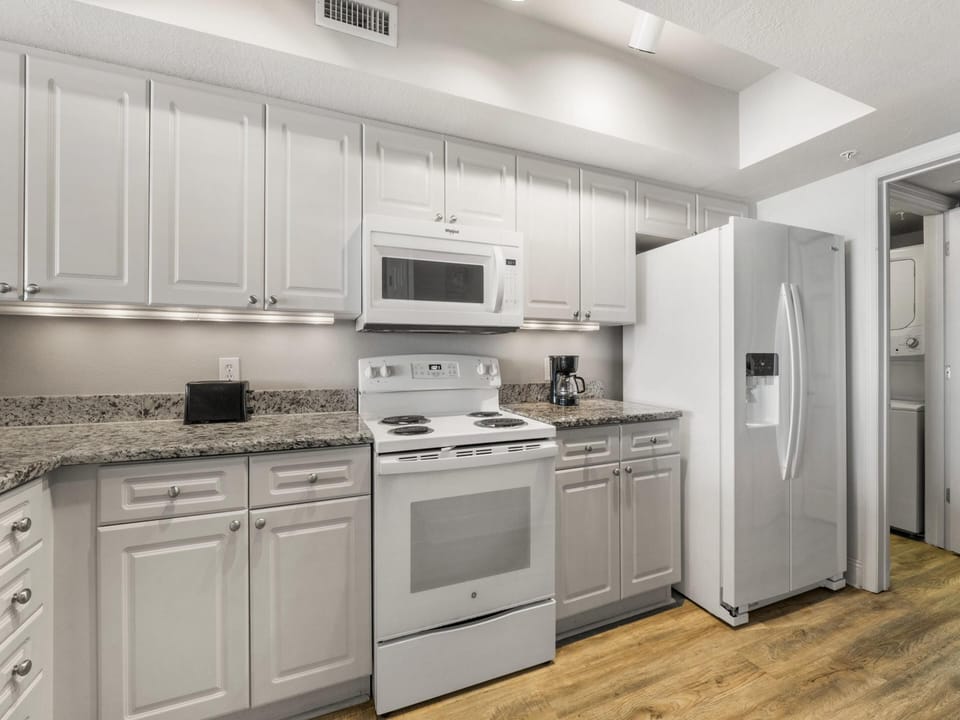 Kitchen - Modern Appliances