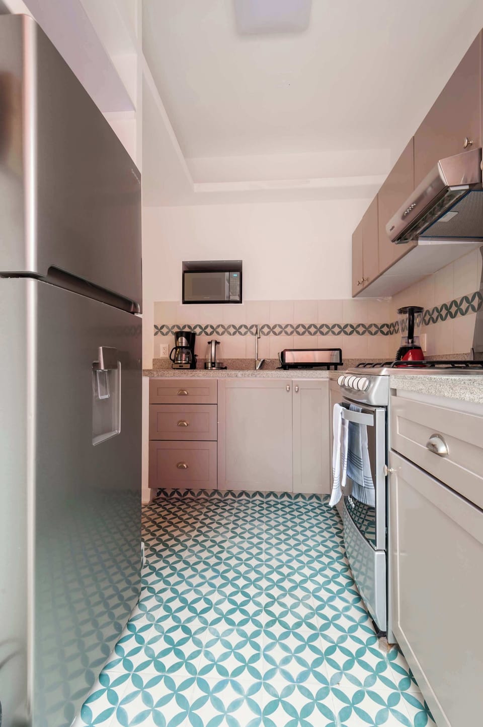 Kitchen ready to enjoy