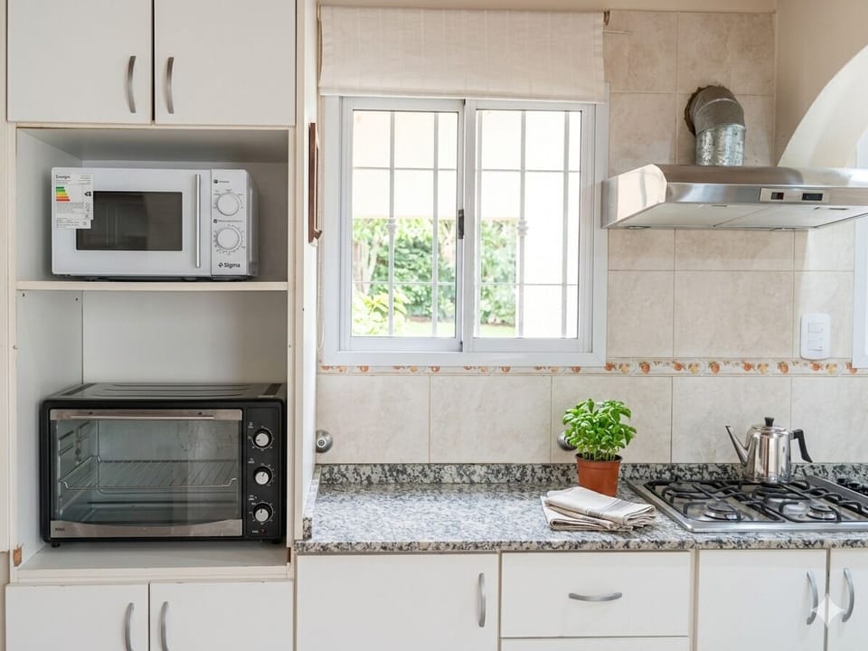 Standard House, 3 Bedrooms, 2 Bathrooms | Private kitchen | Microwave, oven, toaster, rice cooker