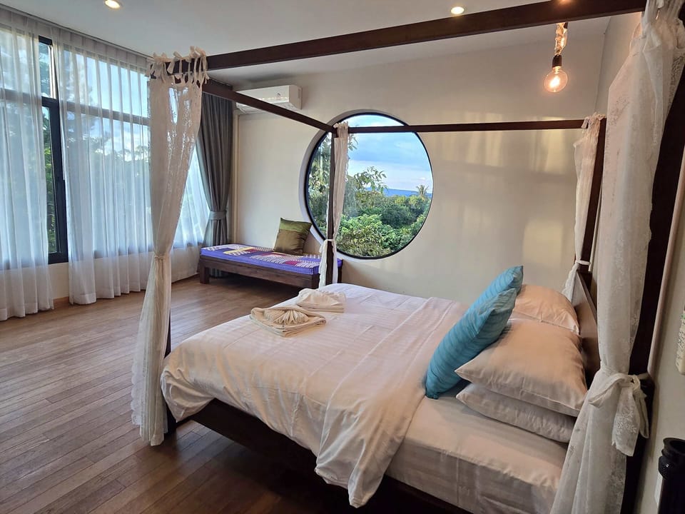 Deluxe Room | Free WiFi, bed sheets