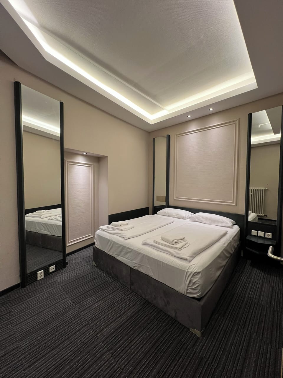 Premium bedding, down comforters, pillowtop beds, minibar