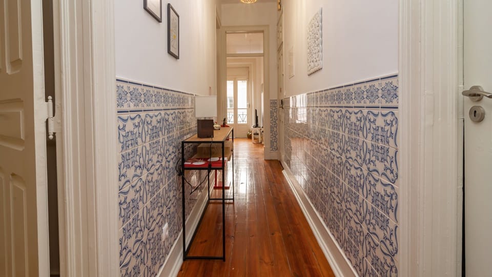 Stay in a cozy, typical Lisbon apartment #cozy #typical #portugal #pt #lisbon