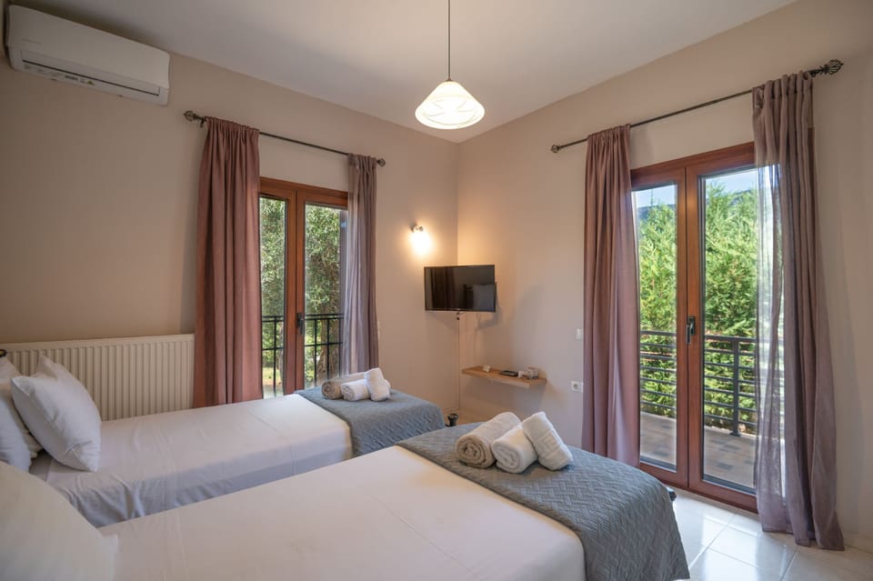Jennys House in Stroggili Villa in Peloponnese, Western Greece and the Ionian