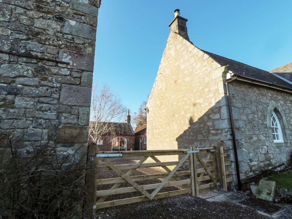 Cottage | Property grounds