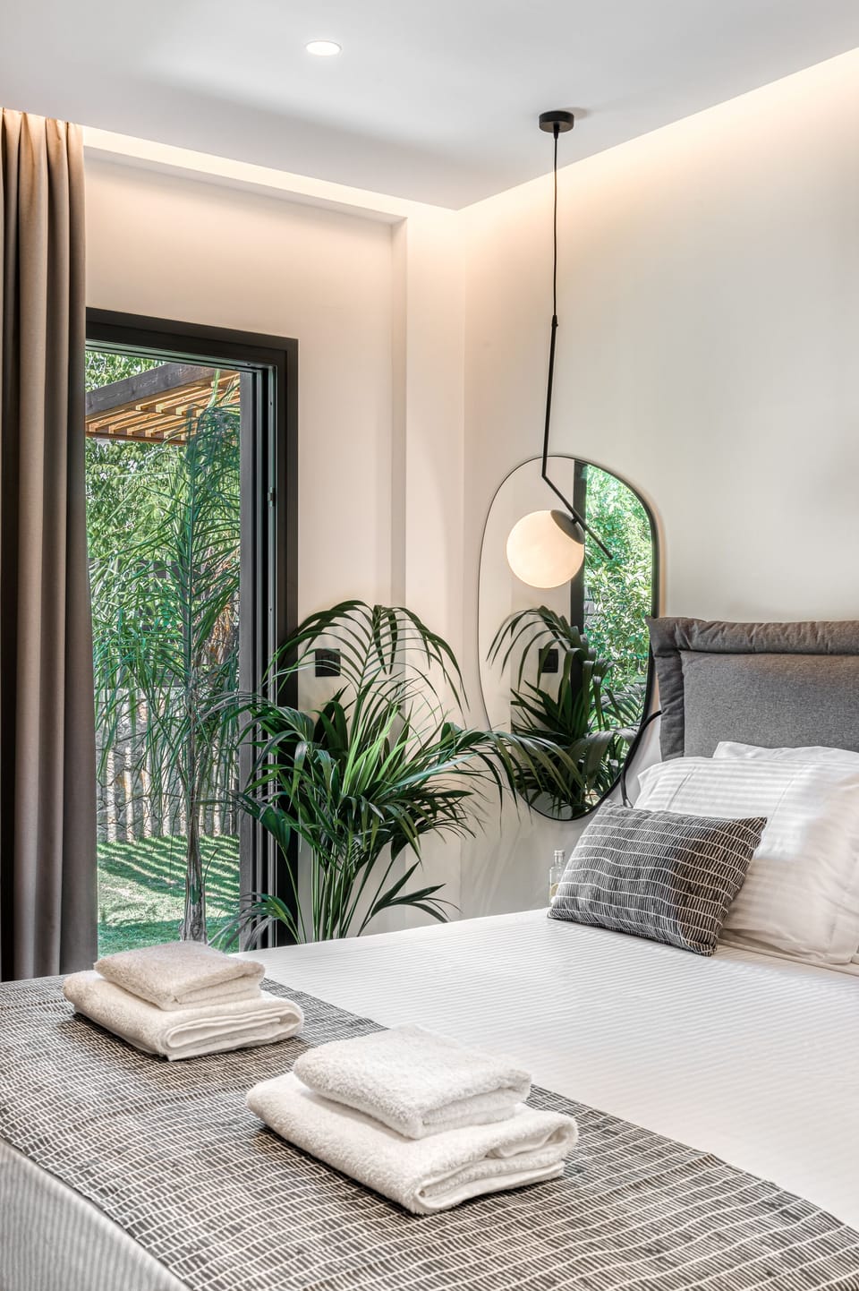 Villa, 3 Bedrooms, Private Pool | Premium bedding, in-room safe, desk, soundproofing