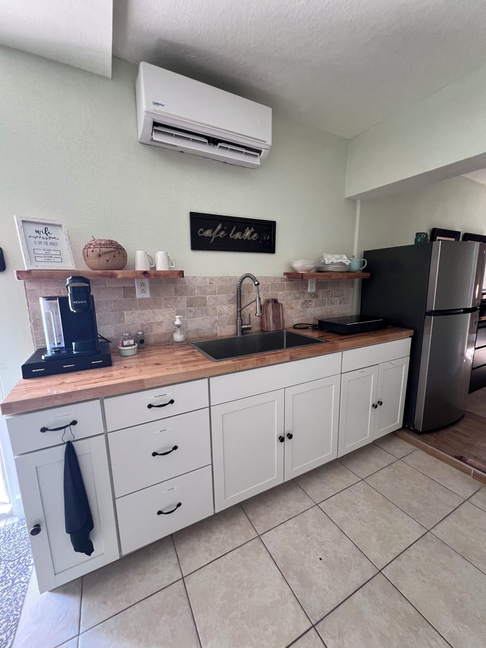 Kitchennette