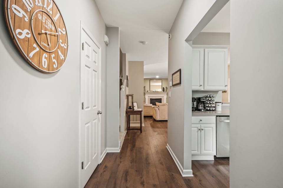 Large foyer and kitchen to the right. 