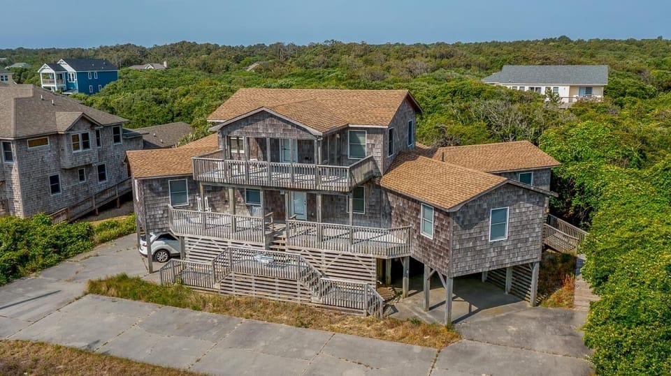 Oceanfront-Semi Outer Banks Vacation Rental 2021