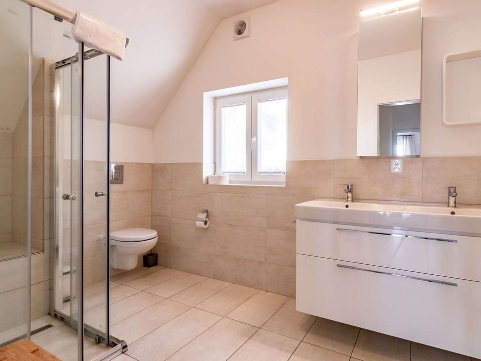 Mirror, Plumbing Fixture, Tap, Sink, Bathroom Cabinet, Furniture, Building, Bathroom Sink, Bathroom, Purple
