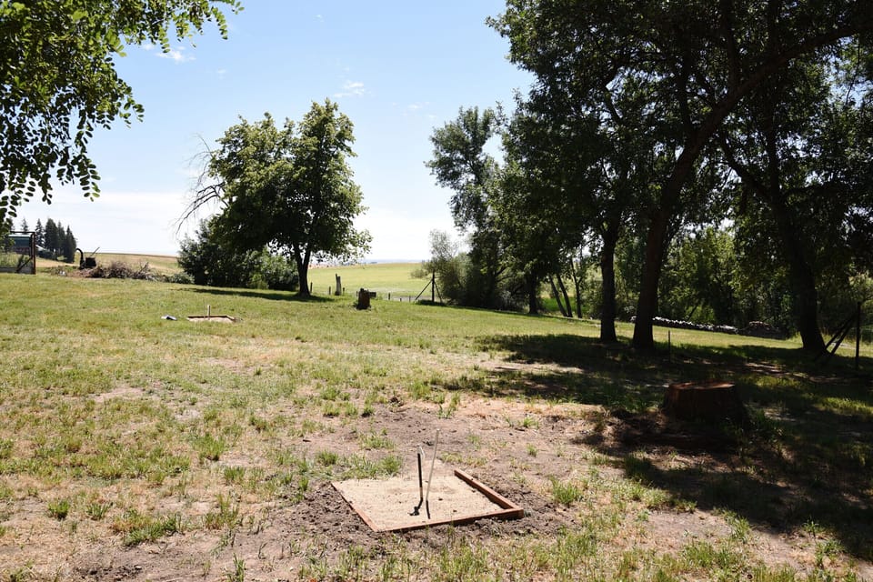 Horse Shoe Pit