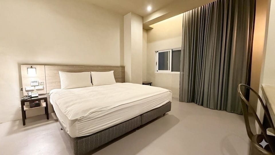 Standard Double Room | WiFi (free), bed sheets