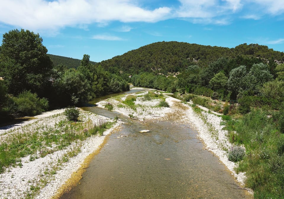 Ouvèze, vue du pont Roman; 5 minutes à pied