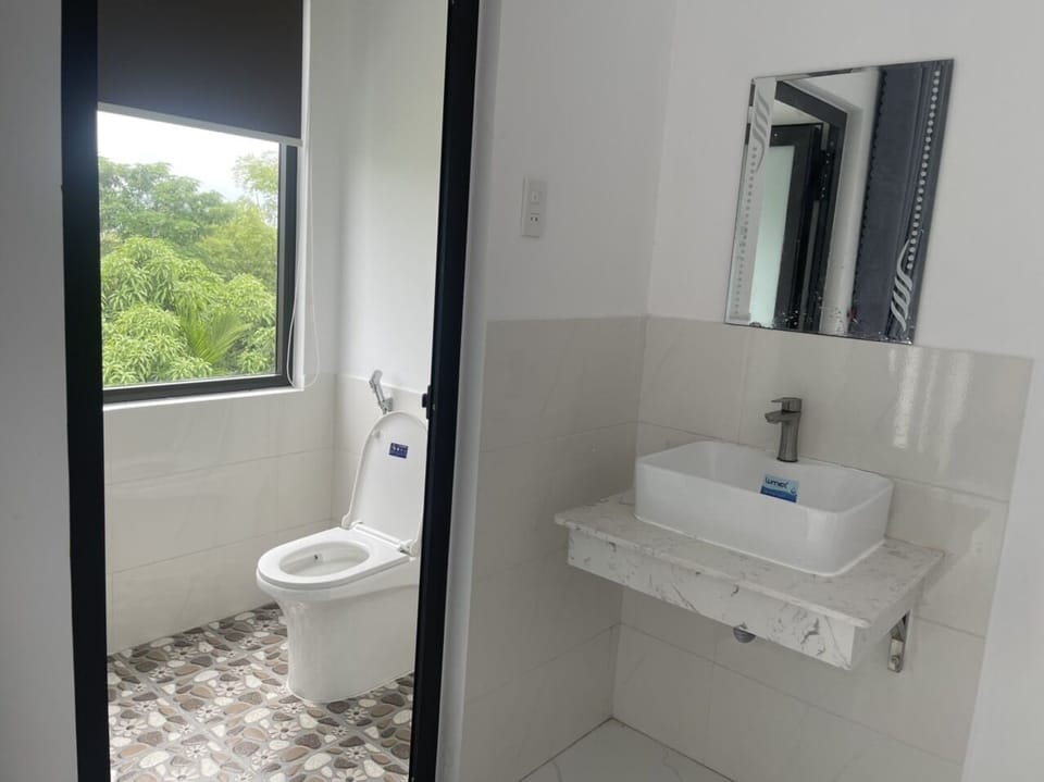 Basic Triple Room | Free WiFi, bed sheets