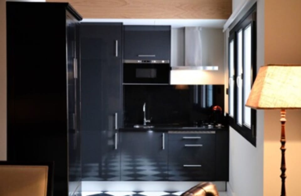 Private kitchenette