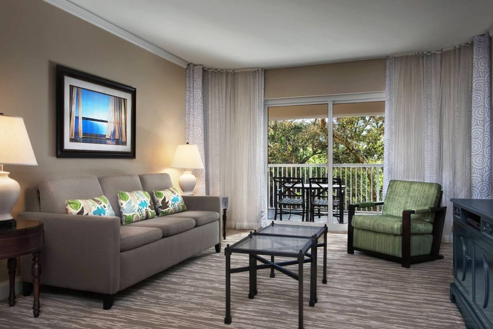 Living Room (Garden)