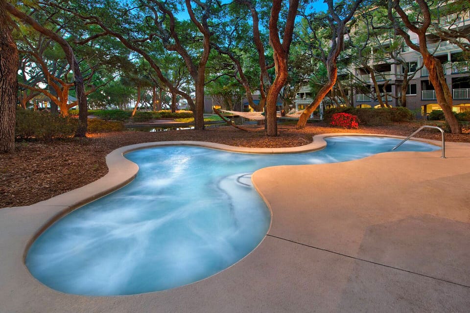 Jacuzzi whirlpool.