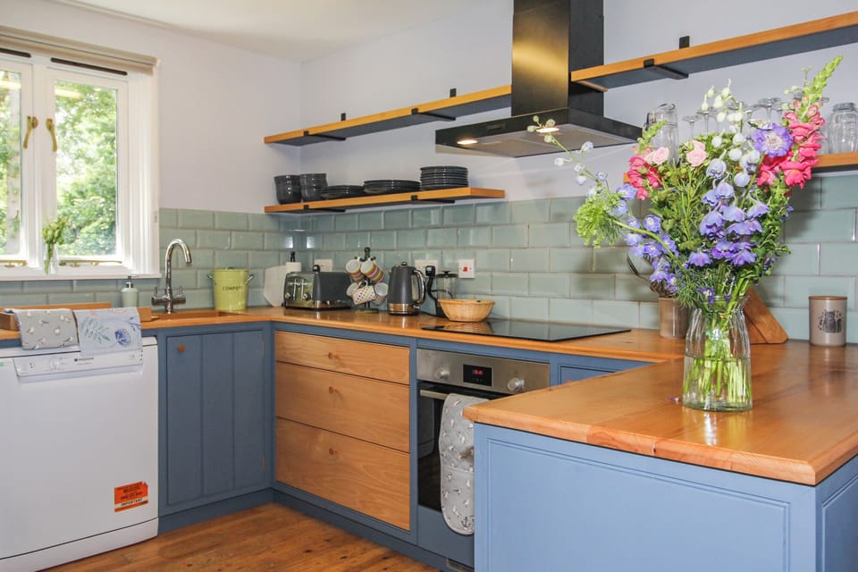 Kitchen 2