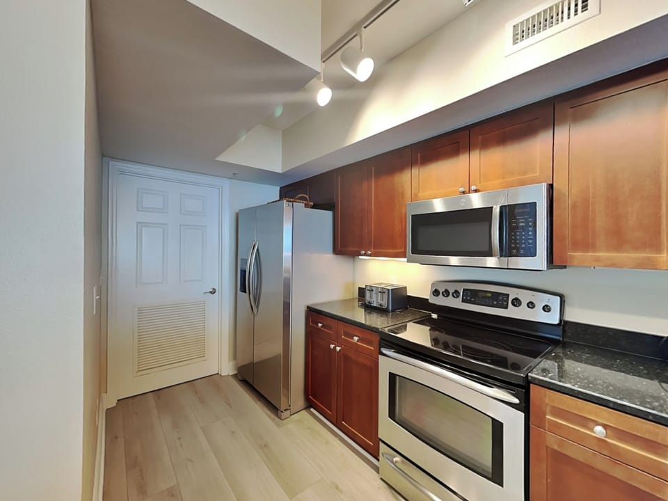 Kitchen - Modern Appliances
