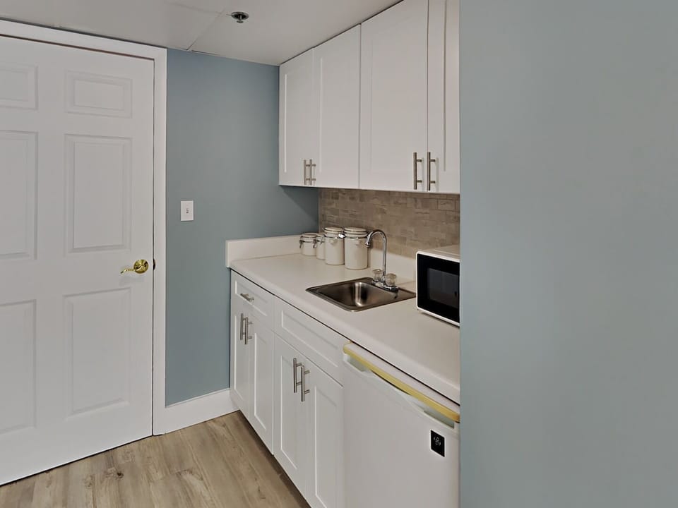 Wet Bar