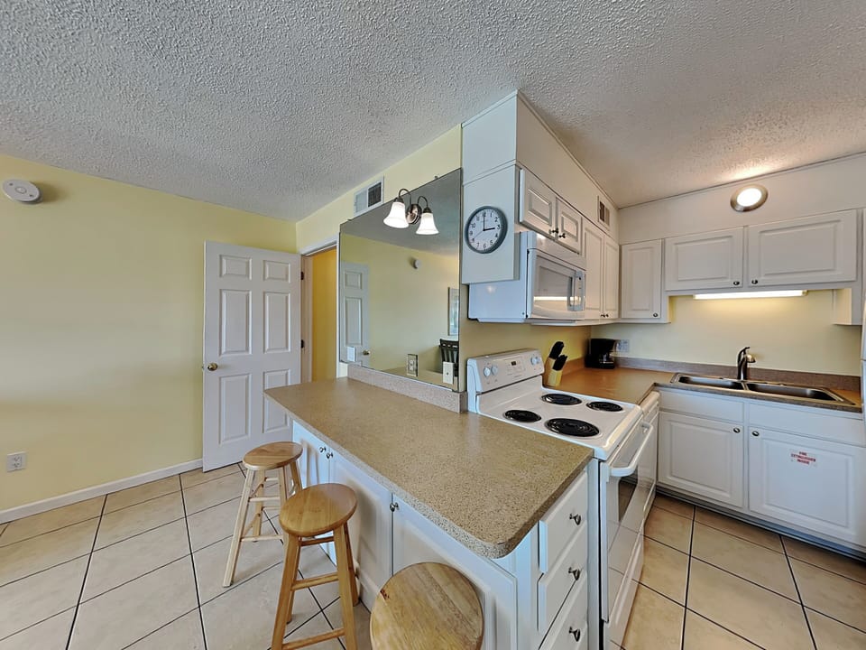 Breakfast Bar - Seating