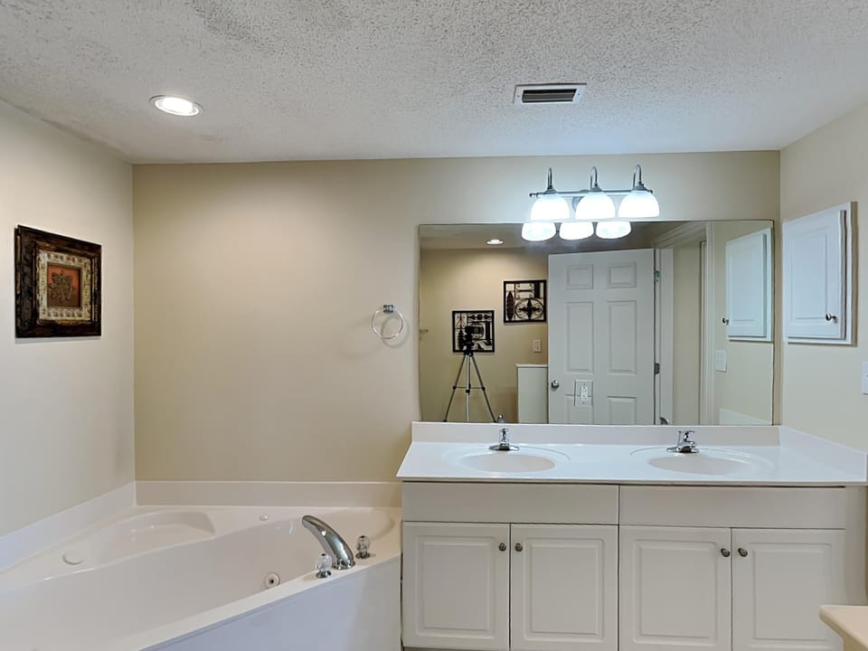 Primary Bathroom - Dual Sink Vanity