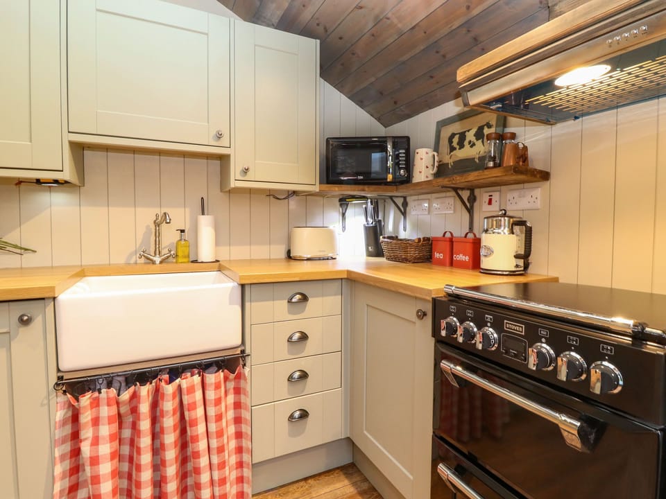 Fridge, dishwasher, electric kettle, toaster