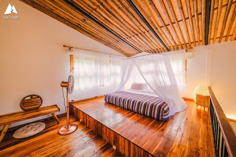 Basic Duplex | Free minibar, individually decorated, blackout drapes, free WiFi