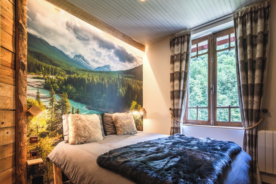 Comfort Studio (Le Studio) | Travel crib, free WiFi, bed sheets