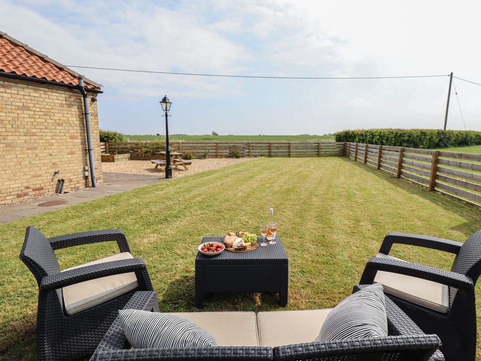 Cottage | Property grounds