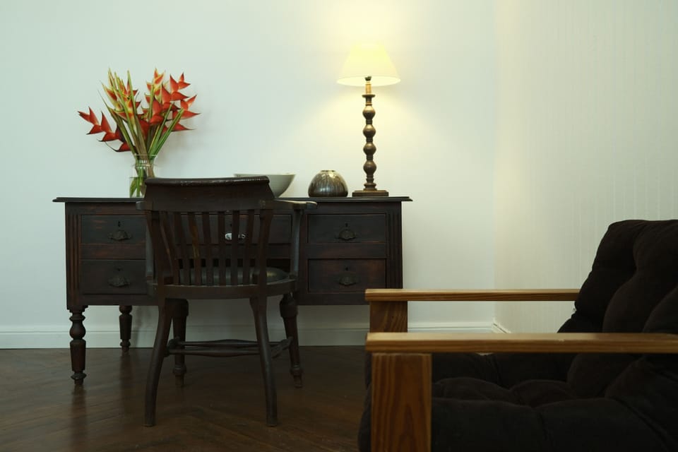 La Parenthèse | In-room safe, desk, free WiFi, bed sheets