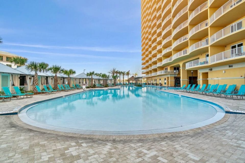 Resort Pool!