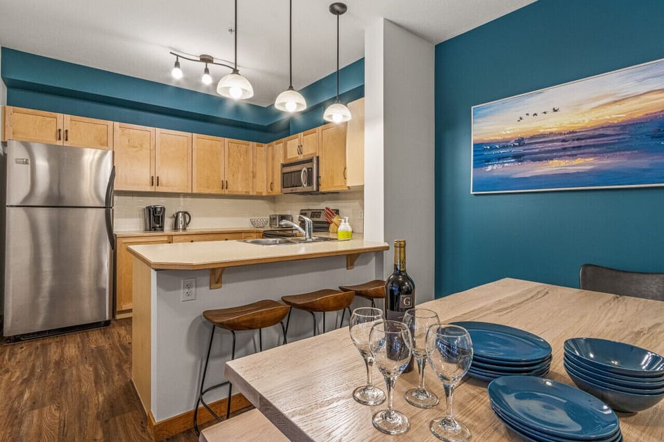 Breakfast Bar Seating