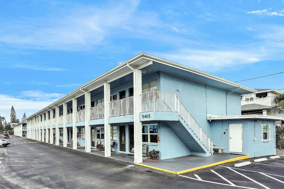 Harbor House