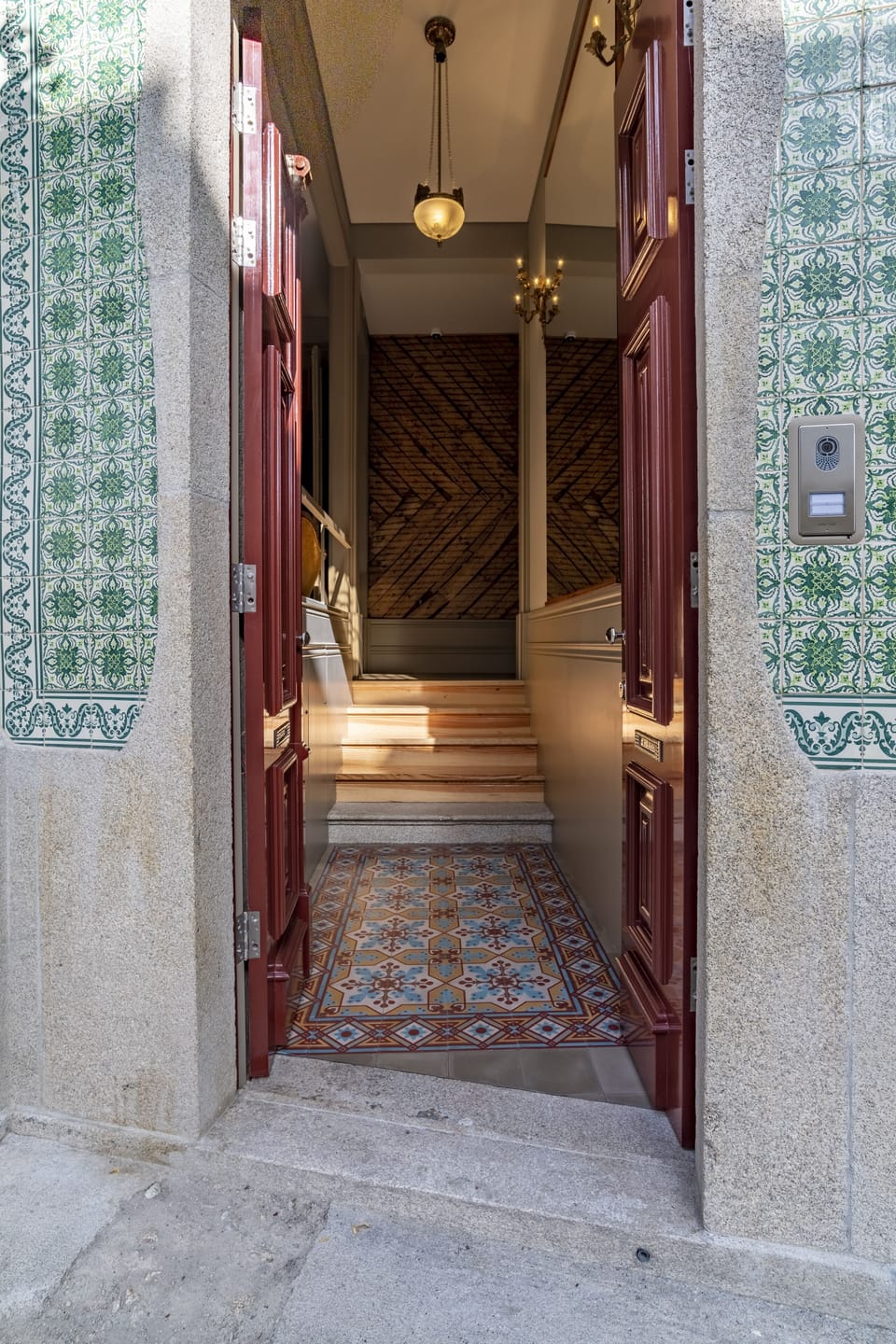 Building entrance hall 