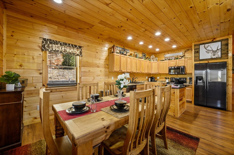 Main dining area features seating for six