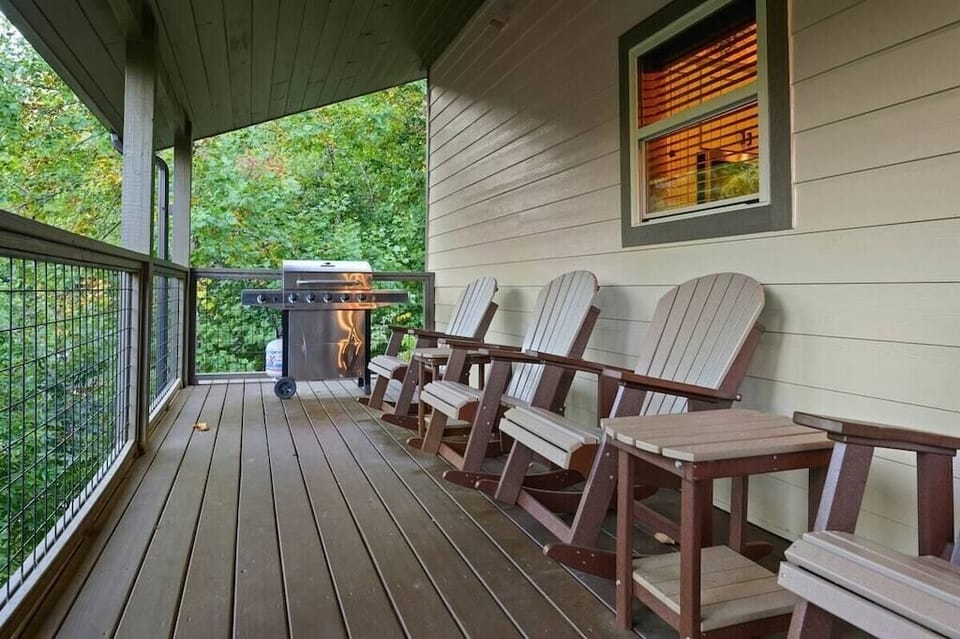 Hillside Haven's relaxing deck